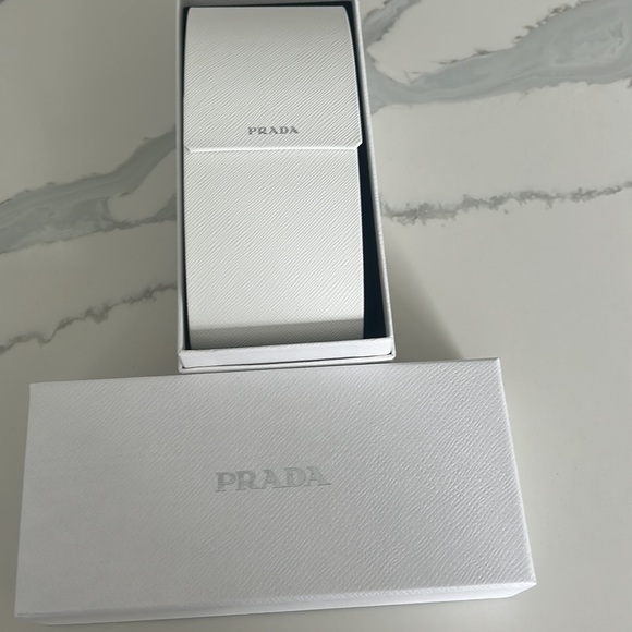 NWT Prada Shield sunglasses 37mm - Picture 9 of 15